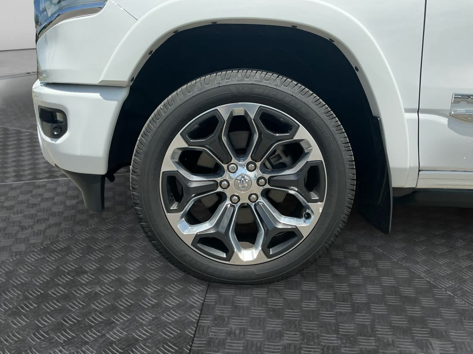 2020 RAM 1500 Limited Crew Cab 4x4 5'7' Box