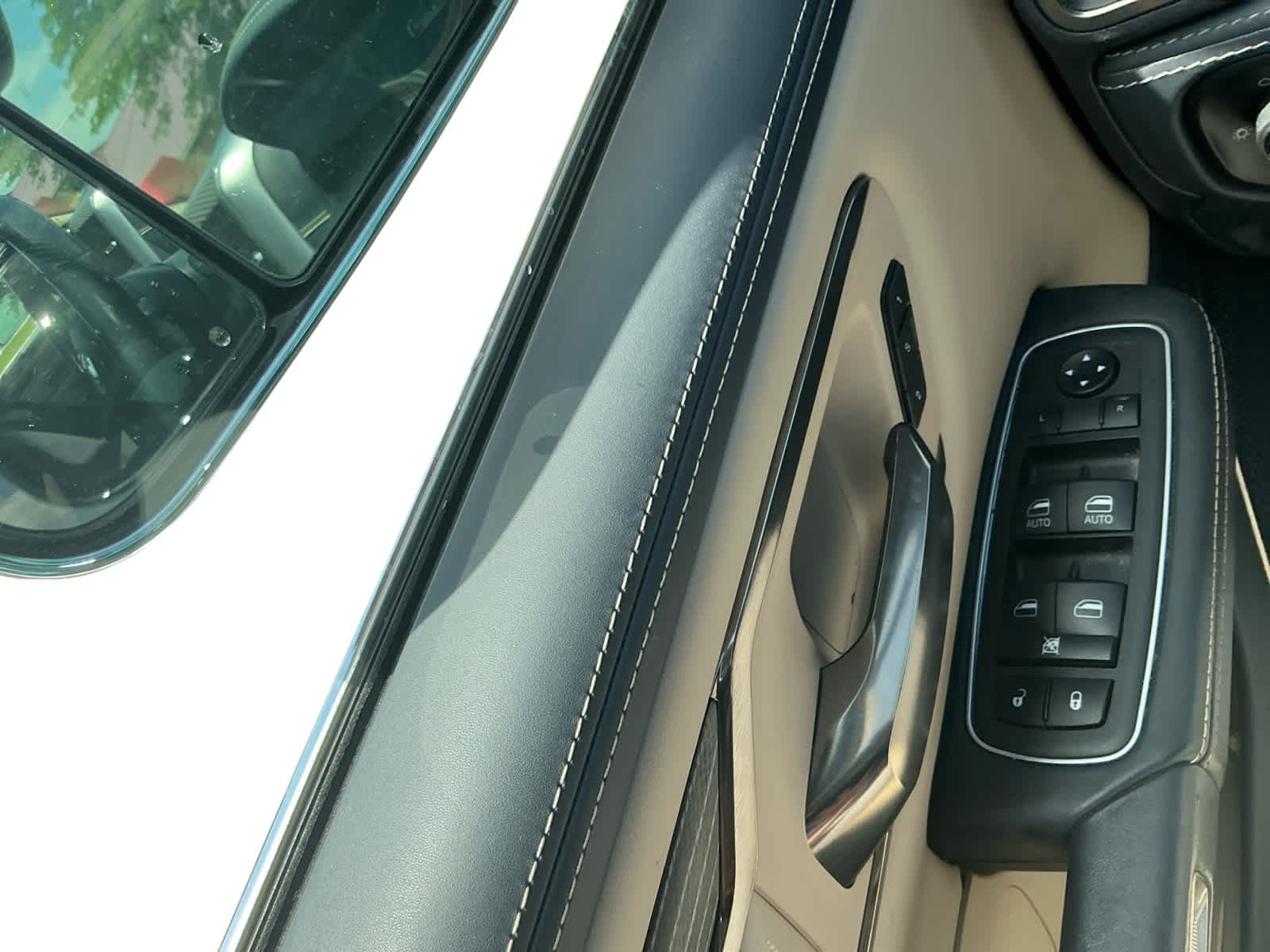 2020 RAM 1500 Limited Crew Cab 4x4 5'7' Box