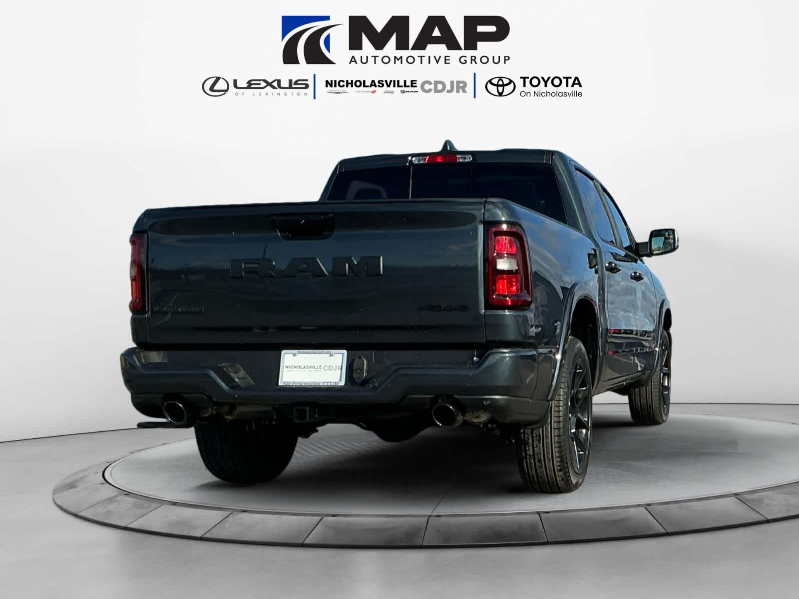 2026 RAM Ram 1500 RAM 1500 LARAMIE CREW CAB 4X4 5'7' BOX