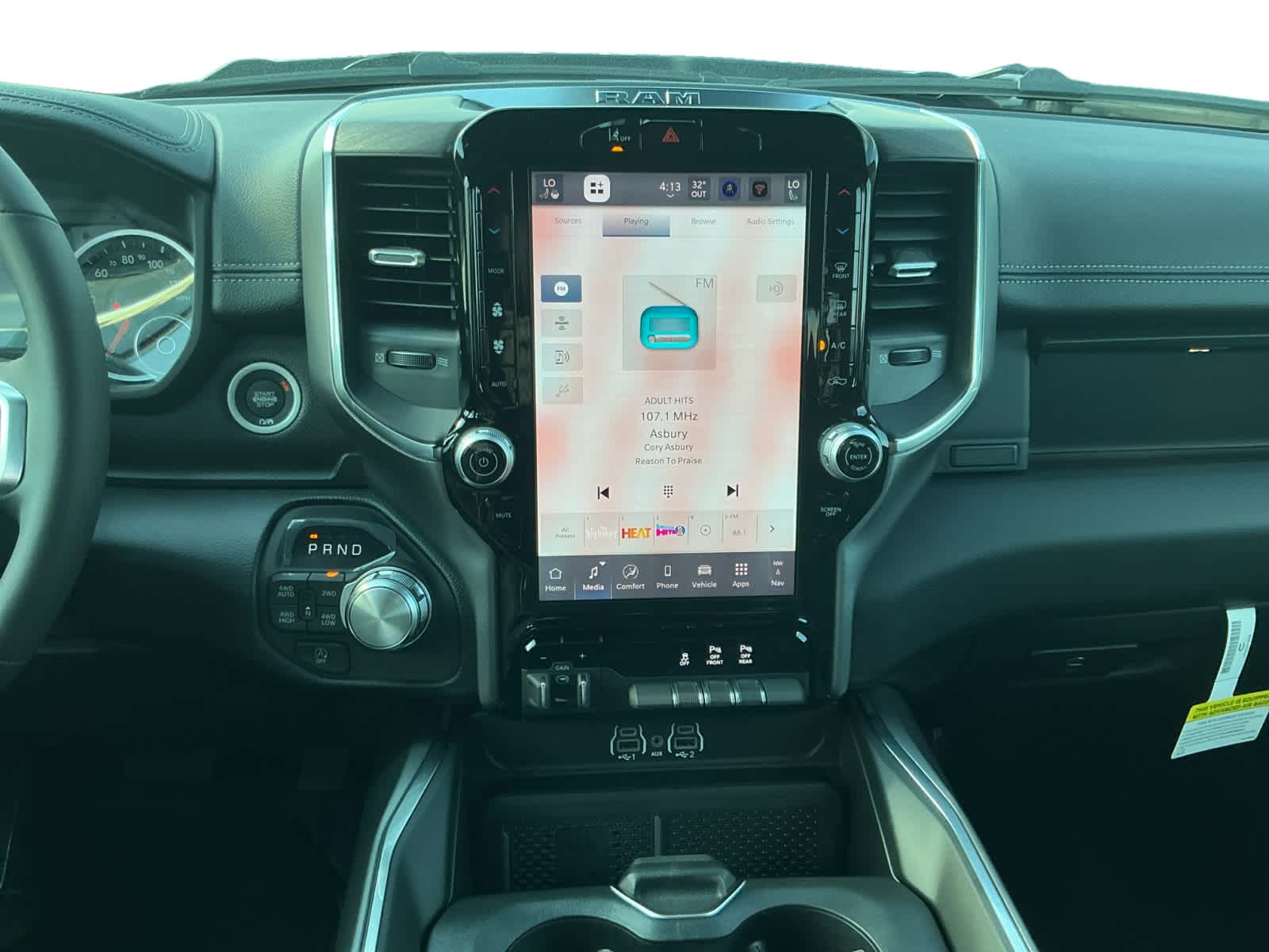 2026 RAM Ram 1500 RAM 1500 LARAMIE CREW CAB 4X4 5'7' BOX