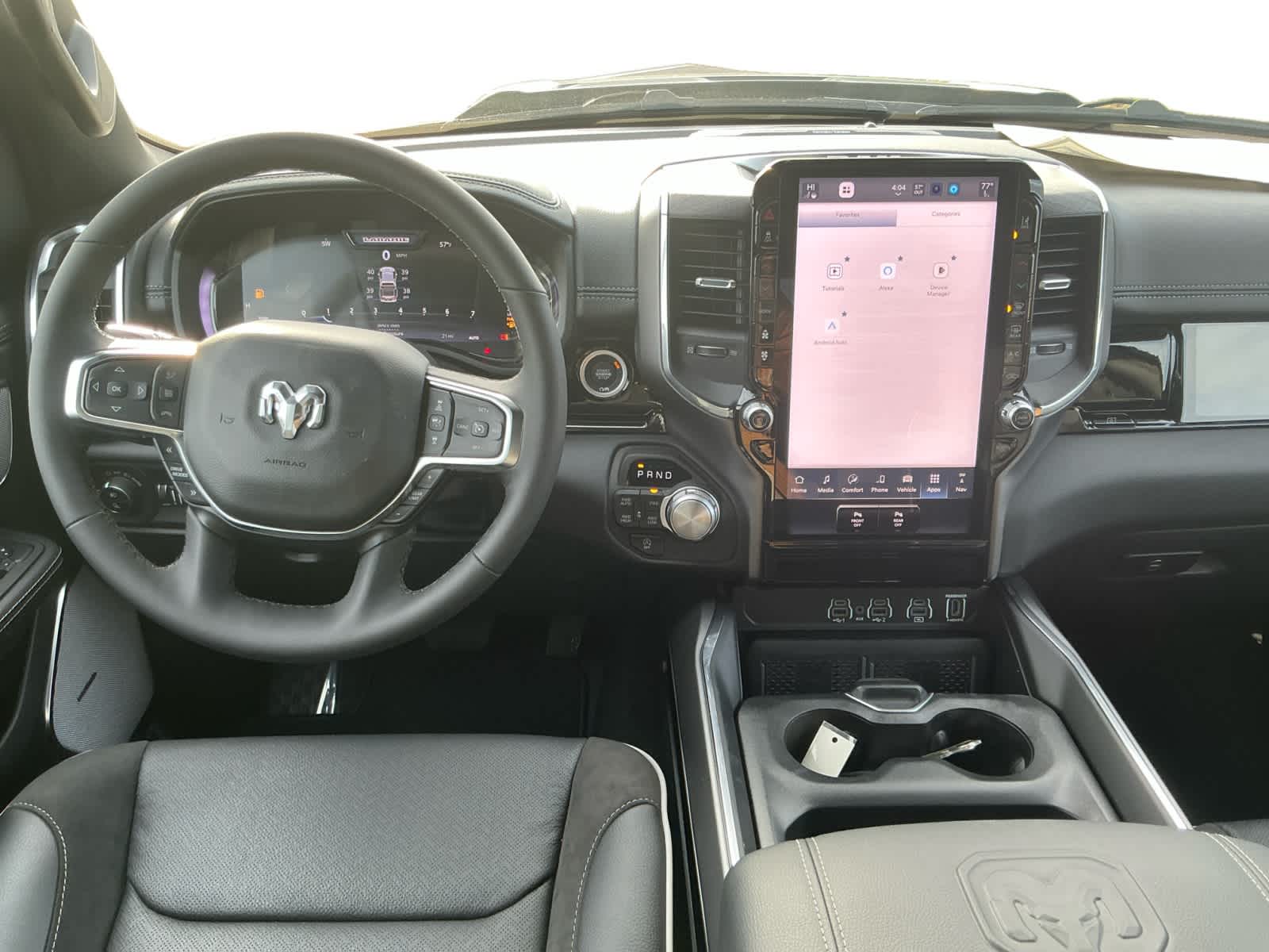 2026 RAM Ram 1500 RAM 1500 LARAMIE CREW CAB 4X4 5'7' BOX