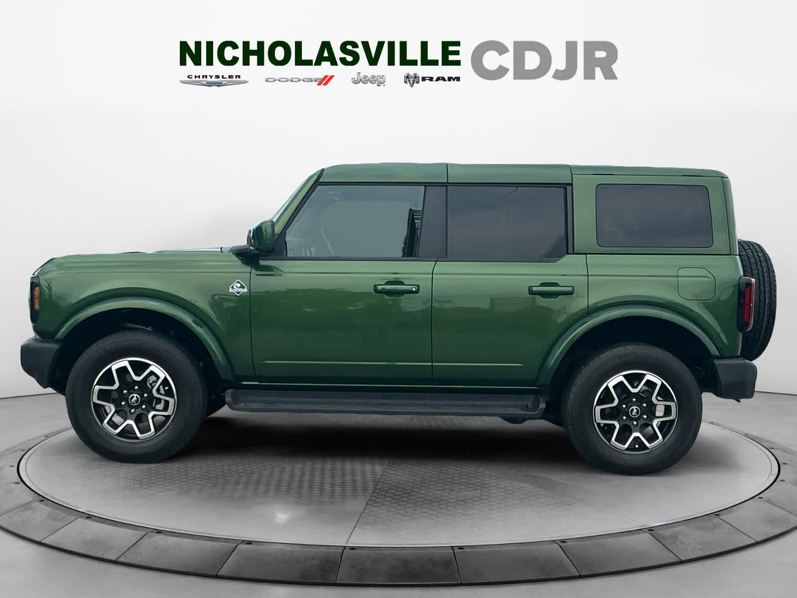 2025 Ford Bronco Outer Banks