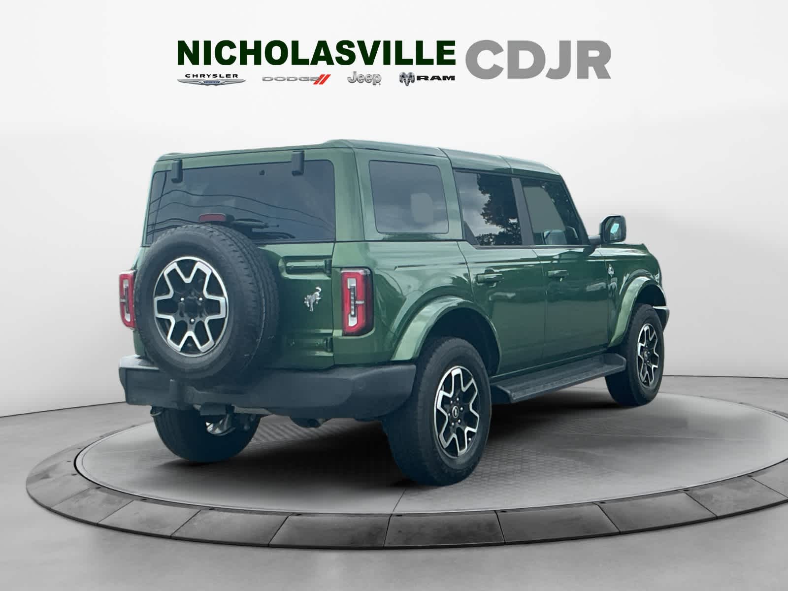 2025 Ford Bronco Outer Banks