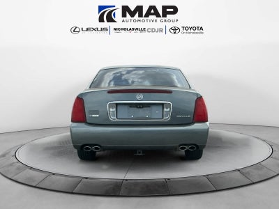 2004 Cadillac DeVille Standard