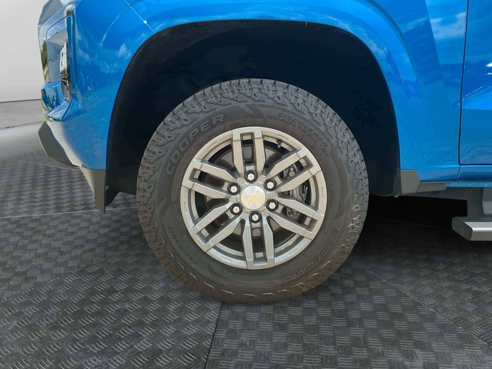 2023 Chevrolet Colorado 4WD Crew Cab Short Box LT