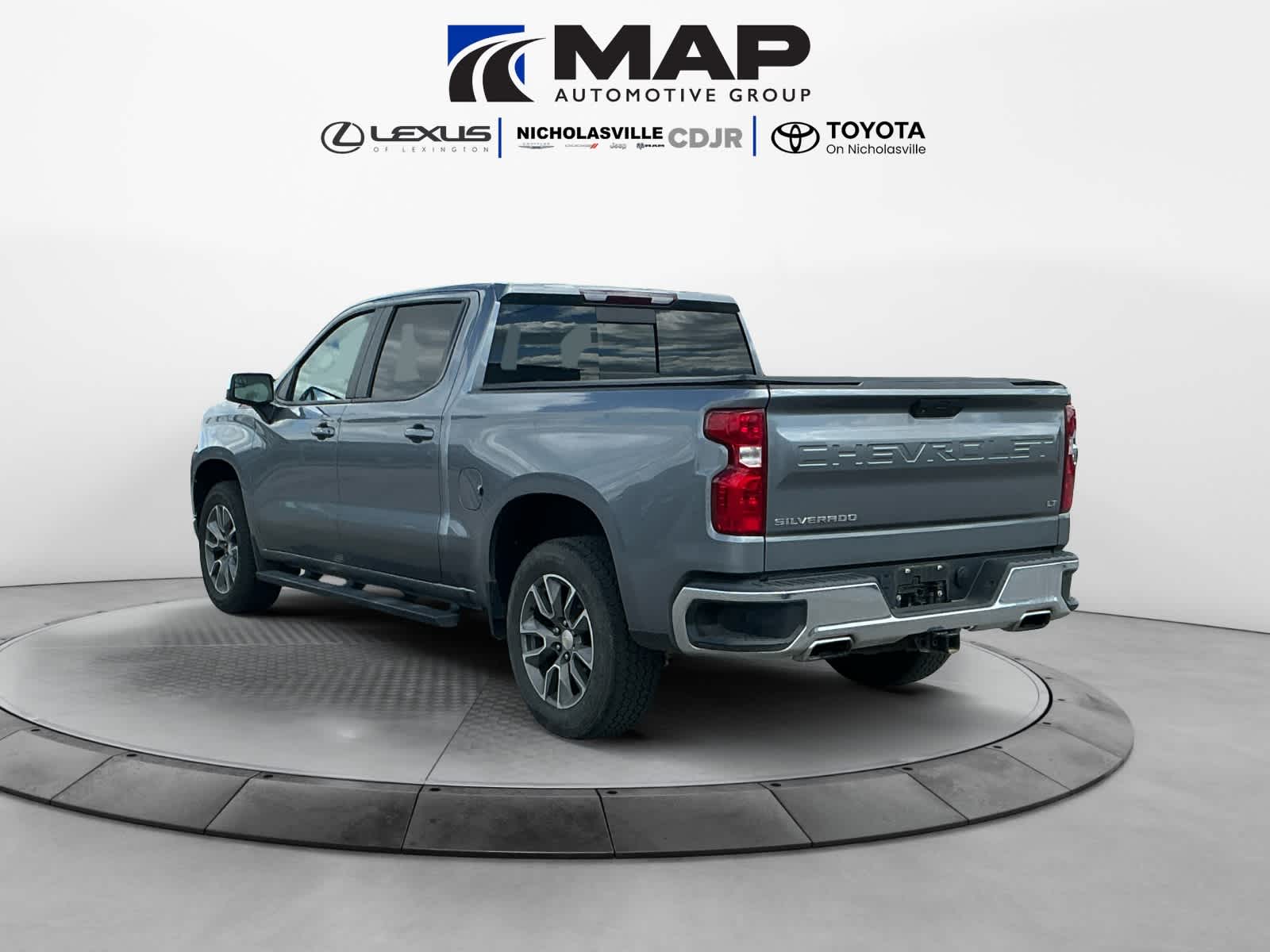 2021 Chevrolet Silverado 1500 4WD Crew Cab Short Bed LT
