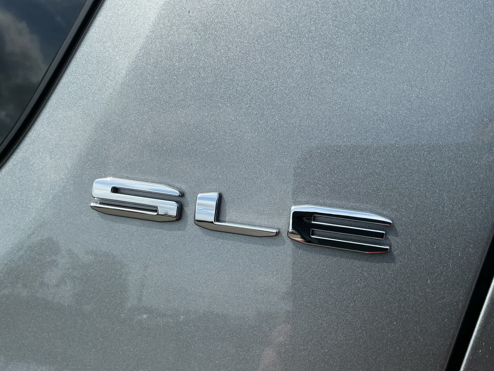 2023 GMC Acadia FWD SLE