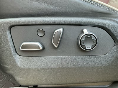 2024 GMC Yukon 4WD Denali Ultimate