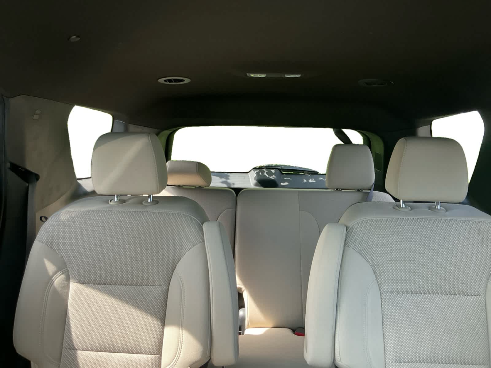 2023 Chevrolet Traverse AWD LT Cloth