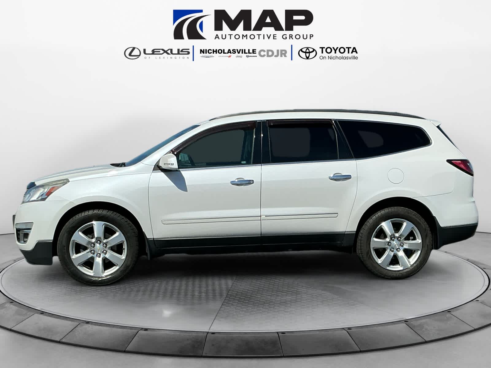 Used 2016 Chevrolet Traverse LTZ with VIN 1GNKVJKDXGJ193284 for sale in Nicholasville, KY