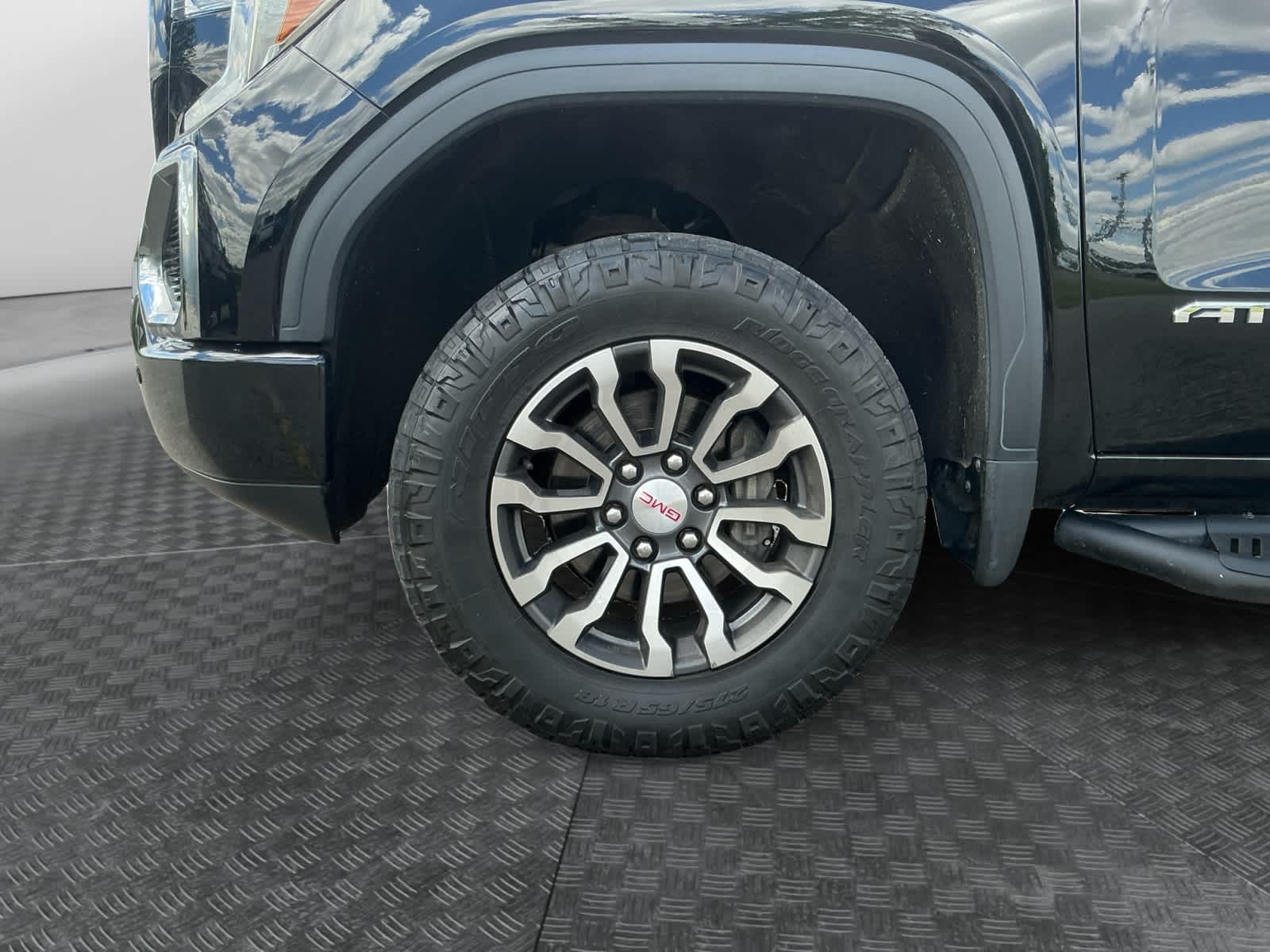 2021 GMC Sierra 1500 4WD Crew Cab Short Box AT4