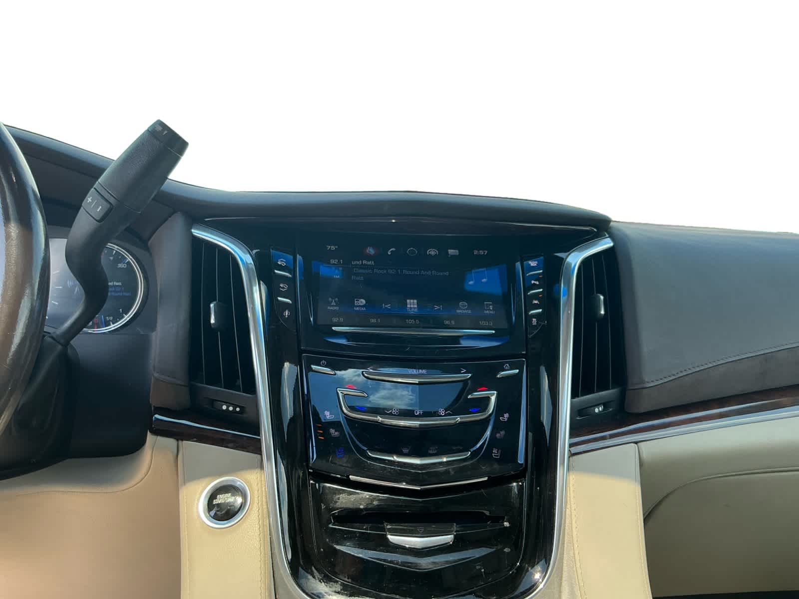 2016 Cadillac Escalade Luxury Collection