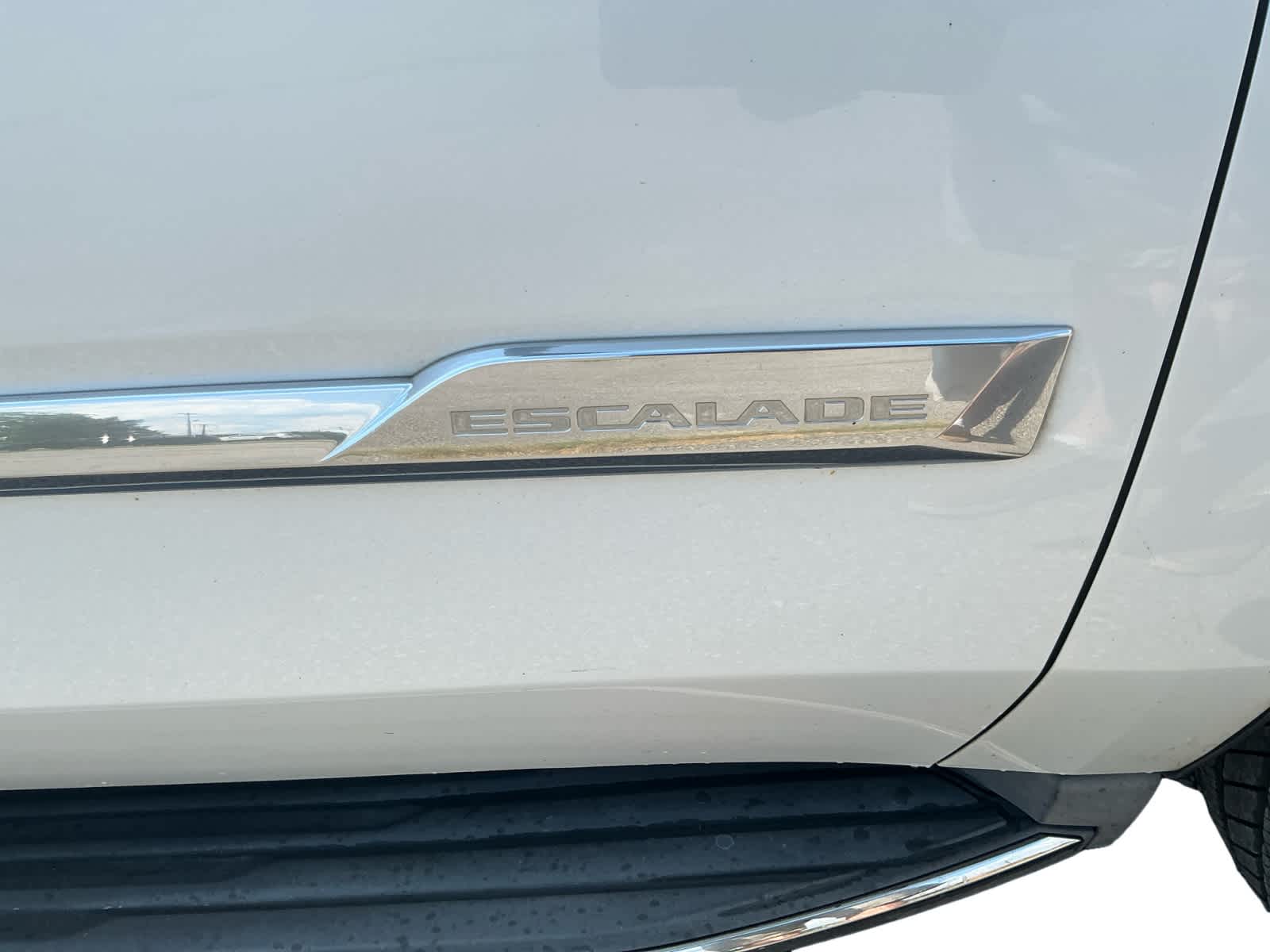 2016 Cadillac Escalade Luxury Collection
