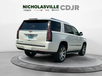 2016 Cadillac Escalade Luxury Collection