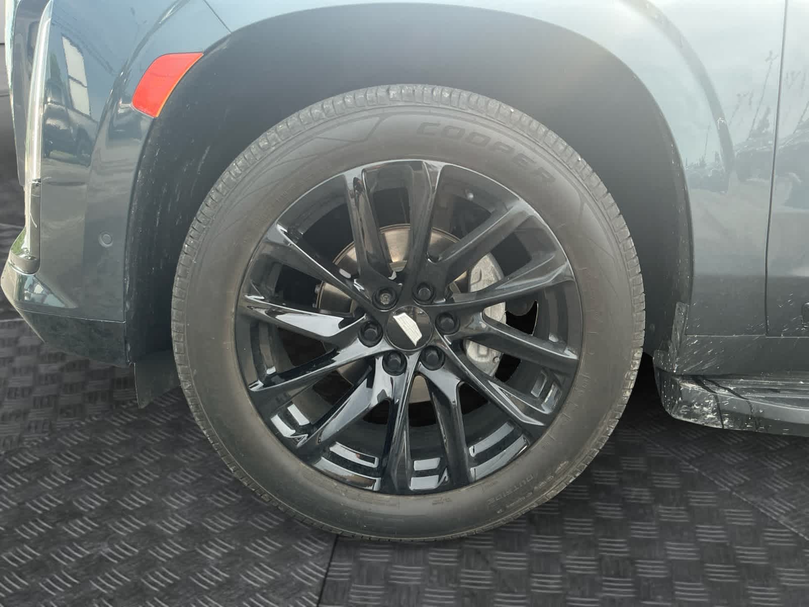 2021 Cadillac Escalade 4WD Sport