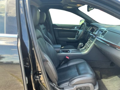 2011 Lincoln MKS 4dr Sdn 3.7L FWD