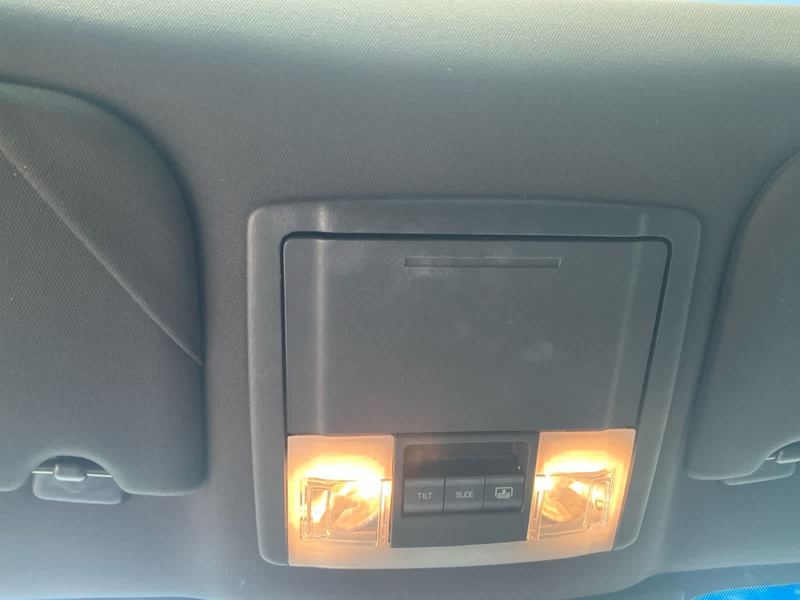2011 Lincoln MKS 4dr Sdn 3.7L FWD