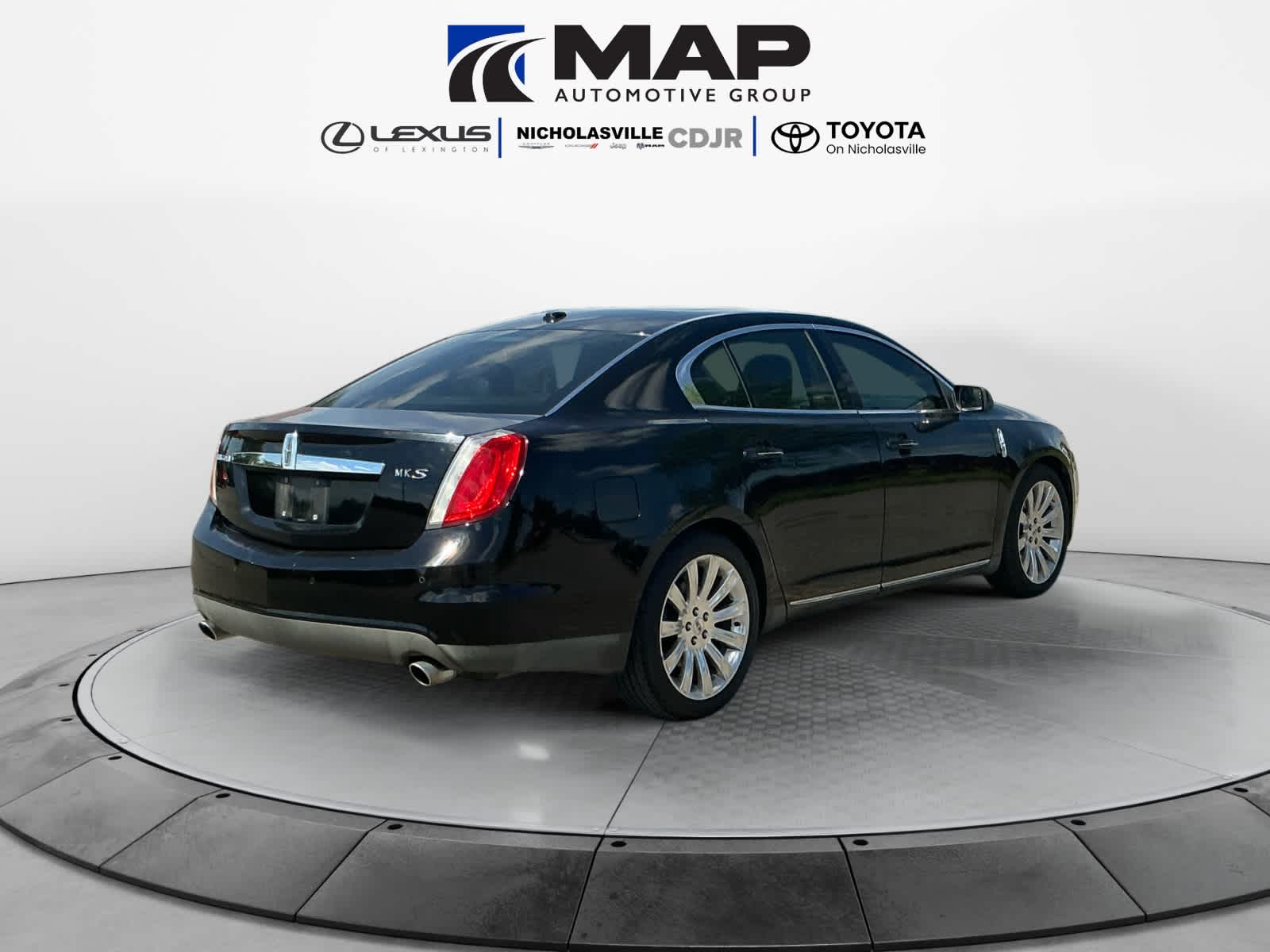 2011 Lincoln MKS 4dr Sdn 3.7L FWD