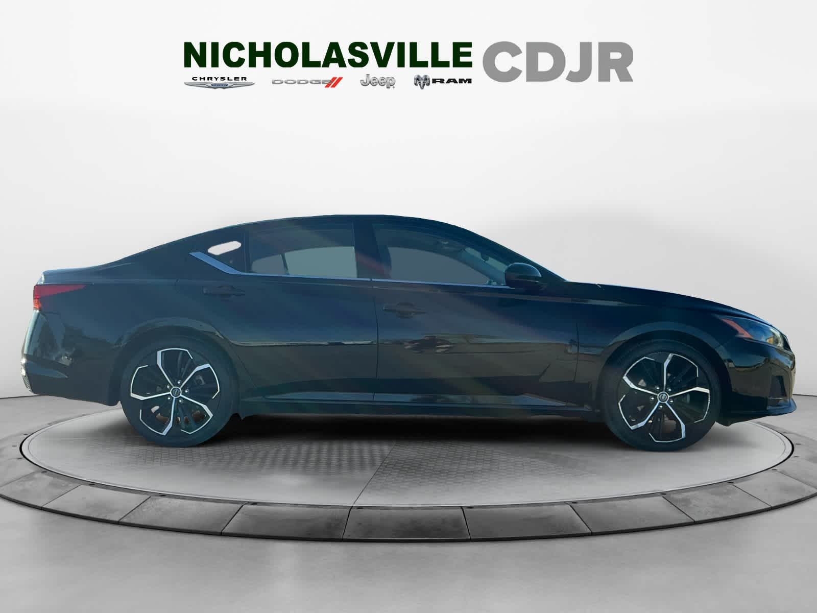 2023 Nissan Altima 2.5 SR