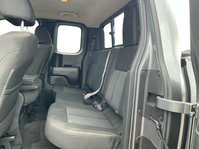 2017 Nissan TITAN XD SV Gas