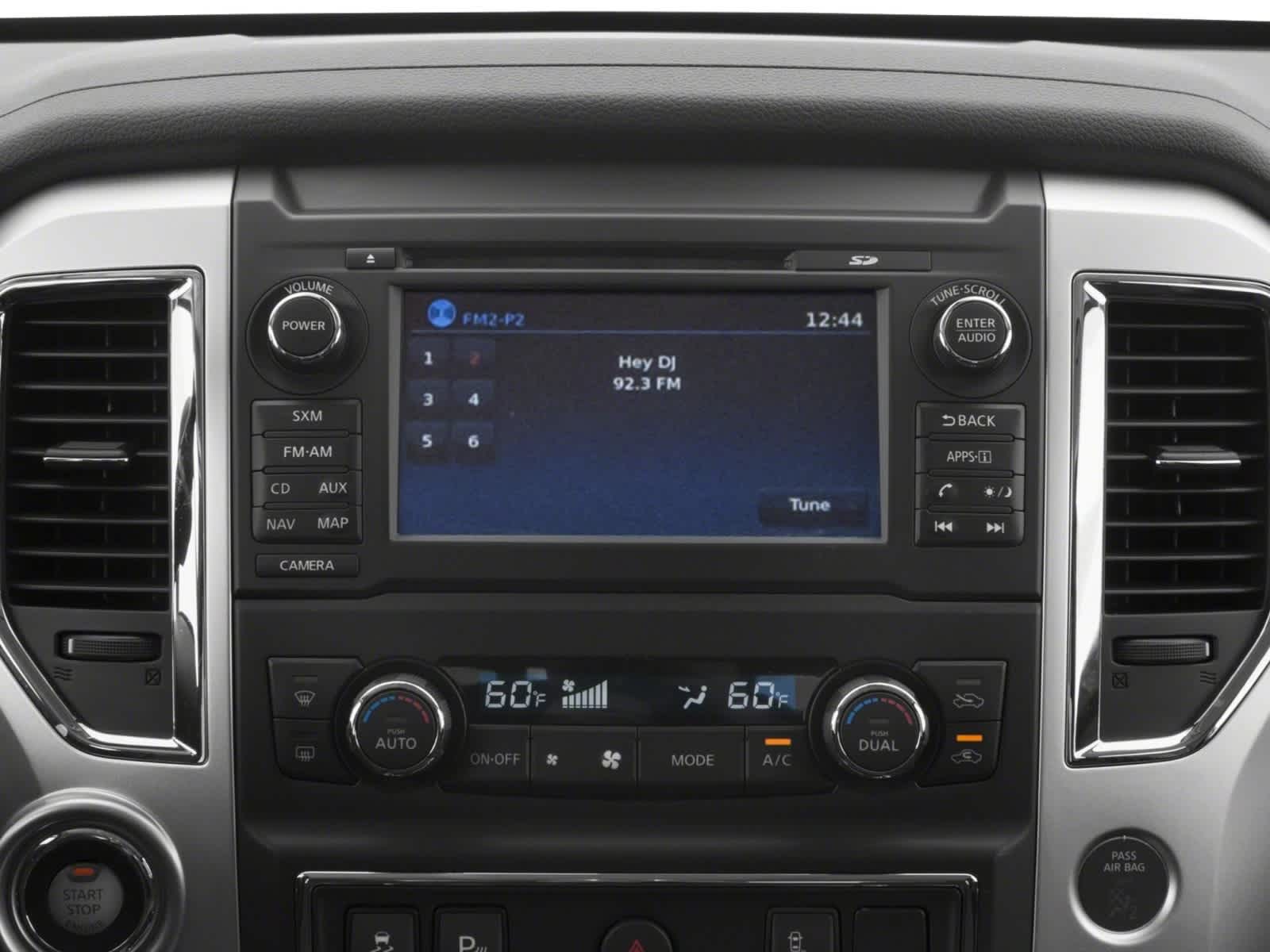 2017 Nissan Titan XD SV