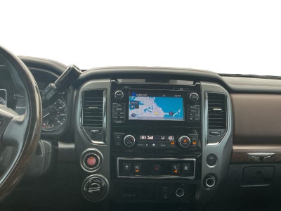 2017 Nissan TITAN Platinum Reserve