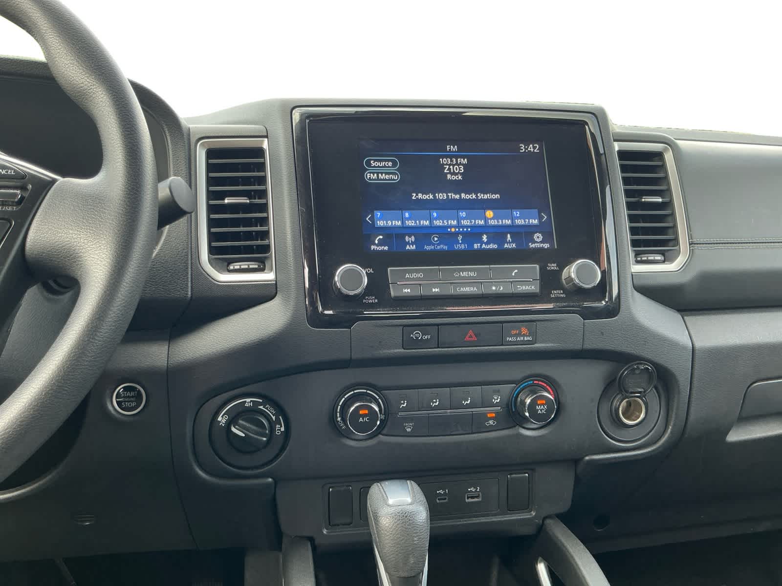 2023 Nissan Frontier Crew Cab SV 4x4