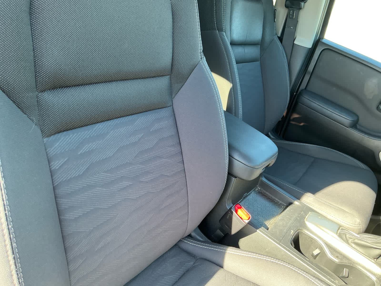 2023 Nissan Frontier Crew Cab SV 4x4