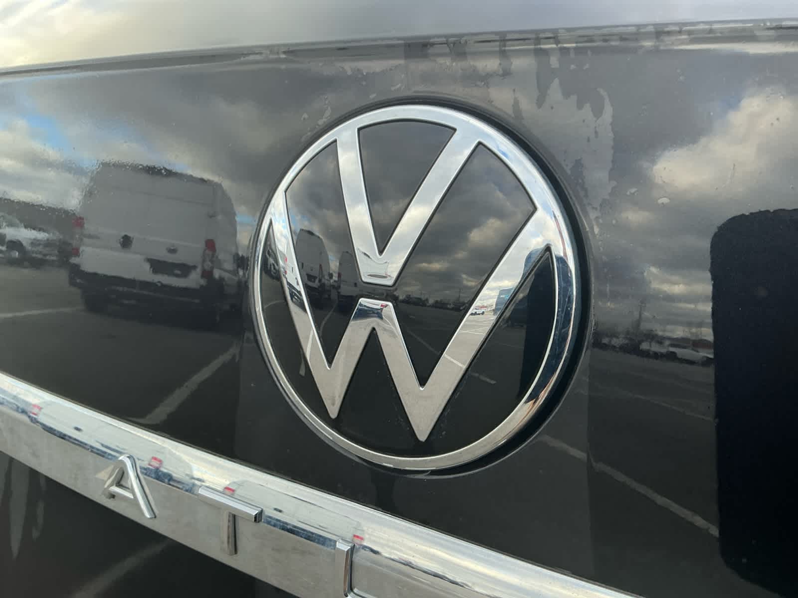 2023 Volkswagen Atlas Cross Sport 3.6L V6 SE w/Technology