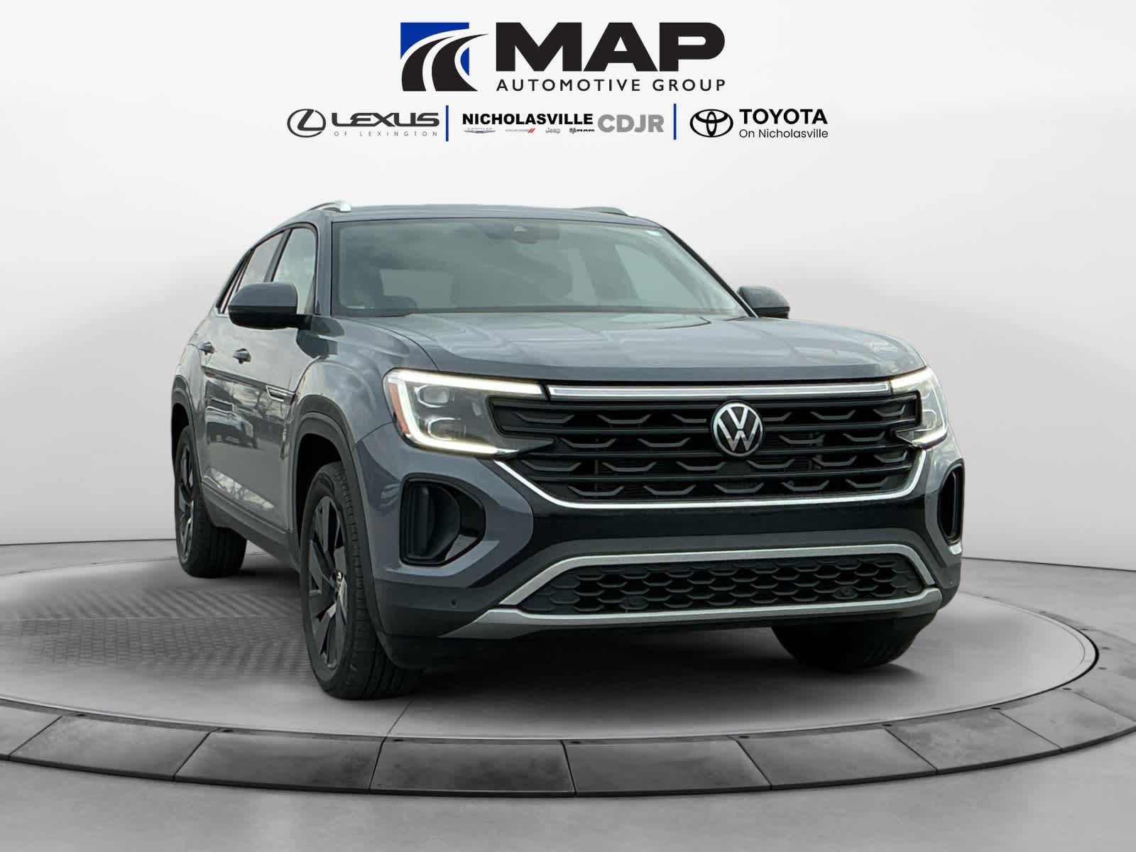 2024 Volkswagen Atlas Cross Sport 2.0T SE w/Technology