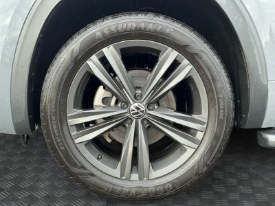 2021 Volkswagen Atlas Cross Sport 3.6L V6 SE w/Technology R-Line