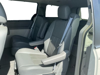 2008 Chrysler Town & Country Touring