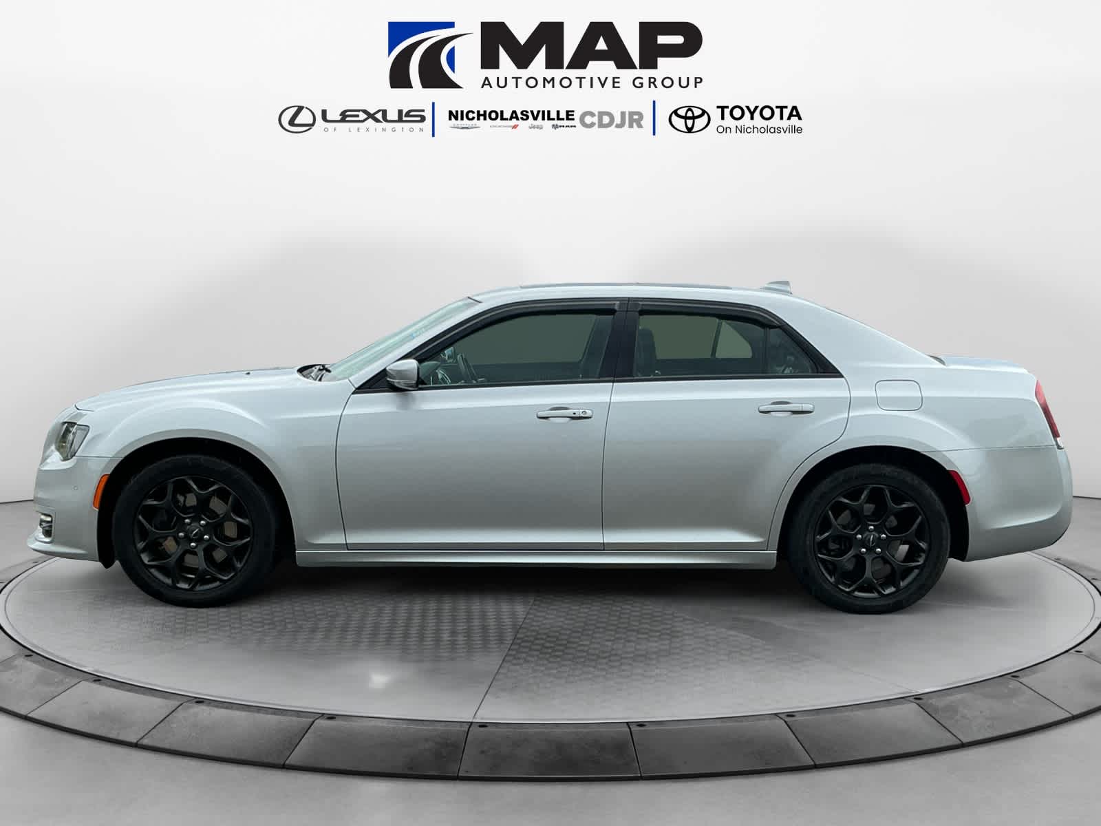 2021 Chrysler 300 Touring L AWD