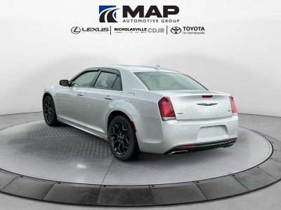 2021 Chrysler 300 Touring L AWD