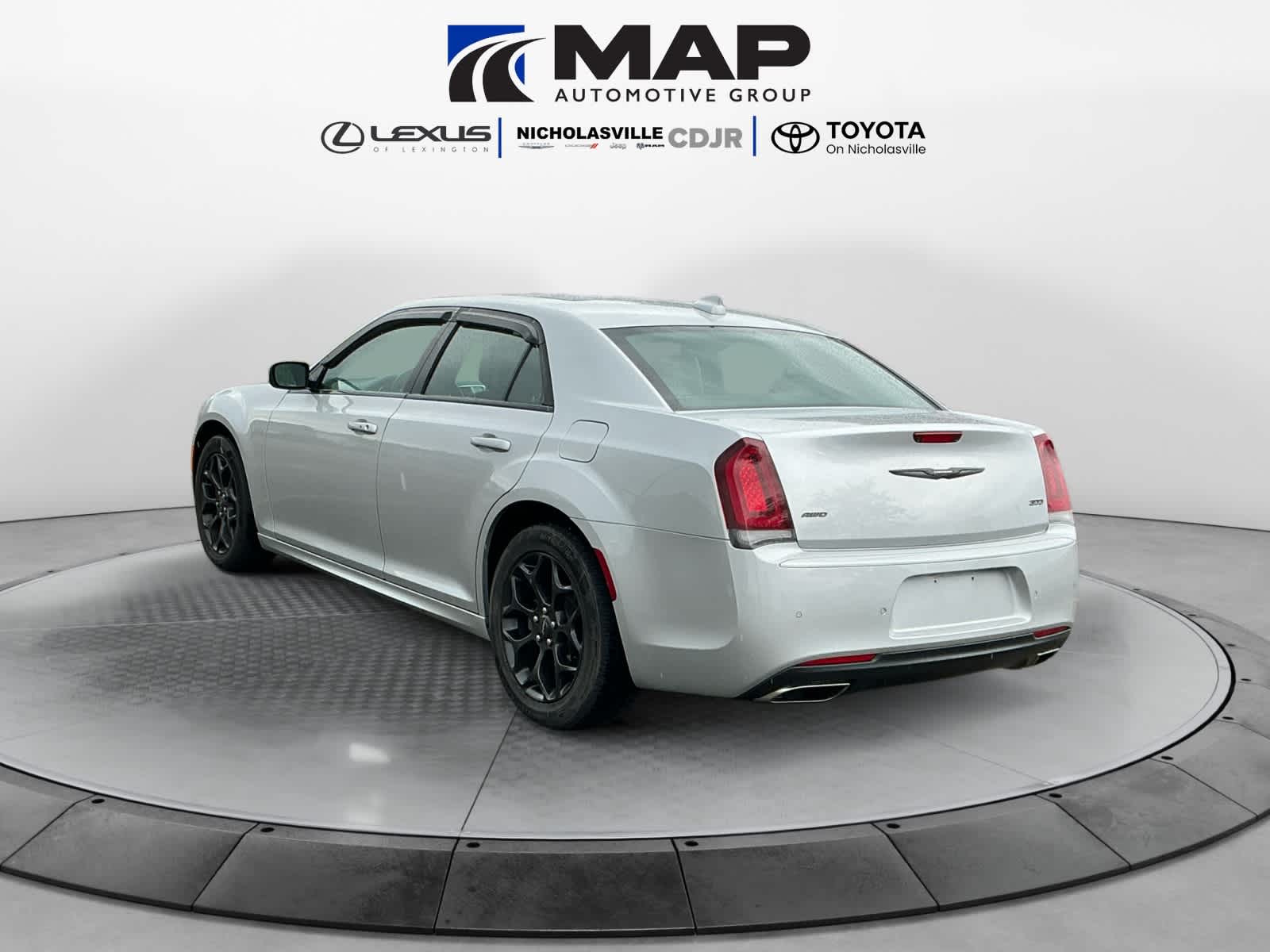 2021 Chrysler 300 Touring L AWD