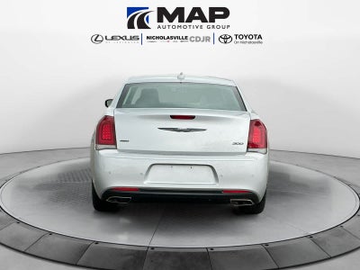 2021 Chrysler 300 Touring L AWD