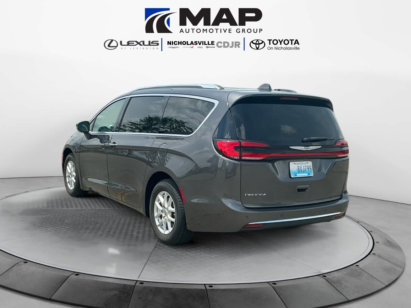 2021 Chrysler Pacifica Touring L