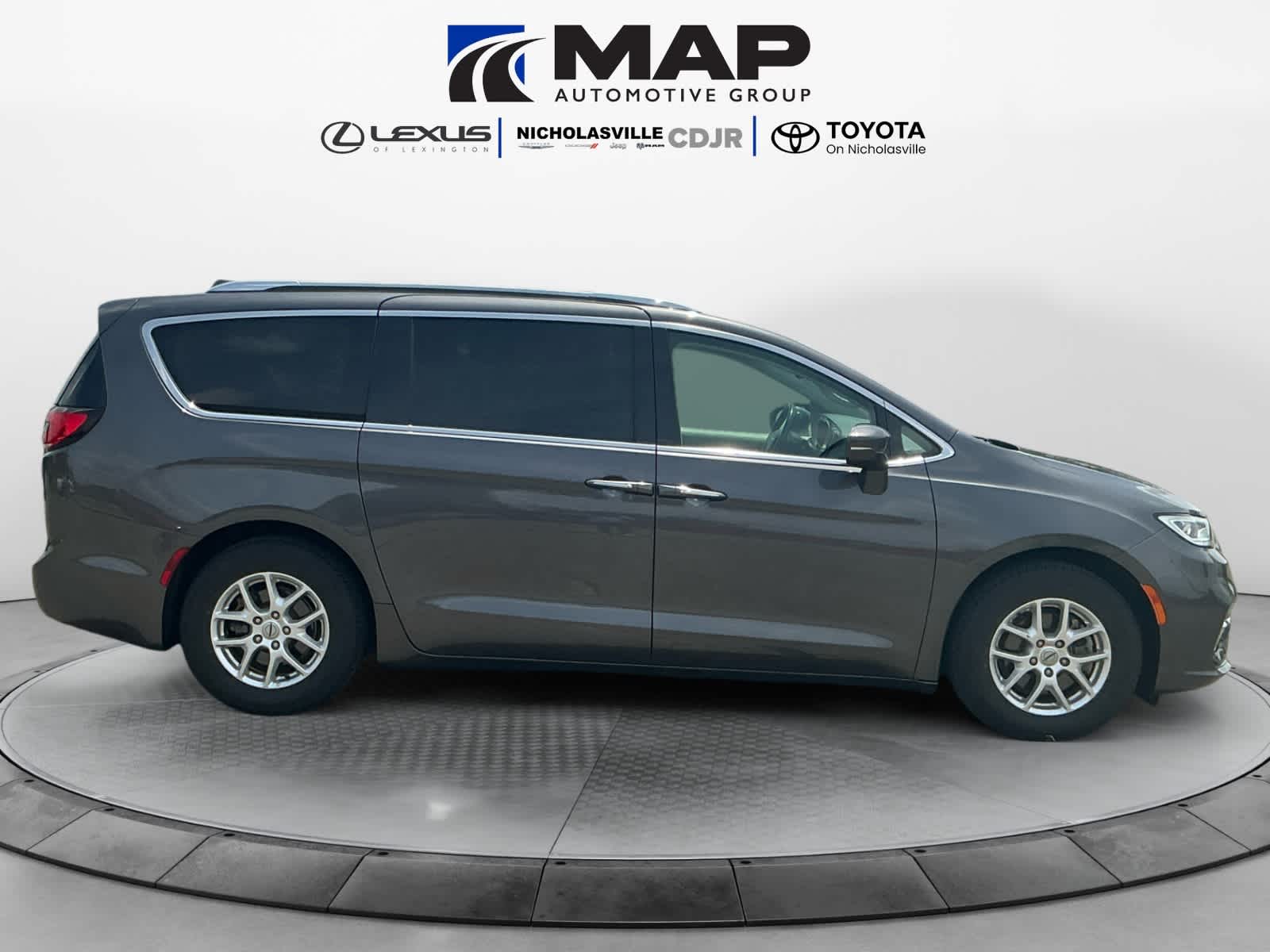 2021 Chrysler Pacifica Touring L