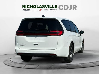 2026 Chrysler Pacifica PACIFICA SELECT