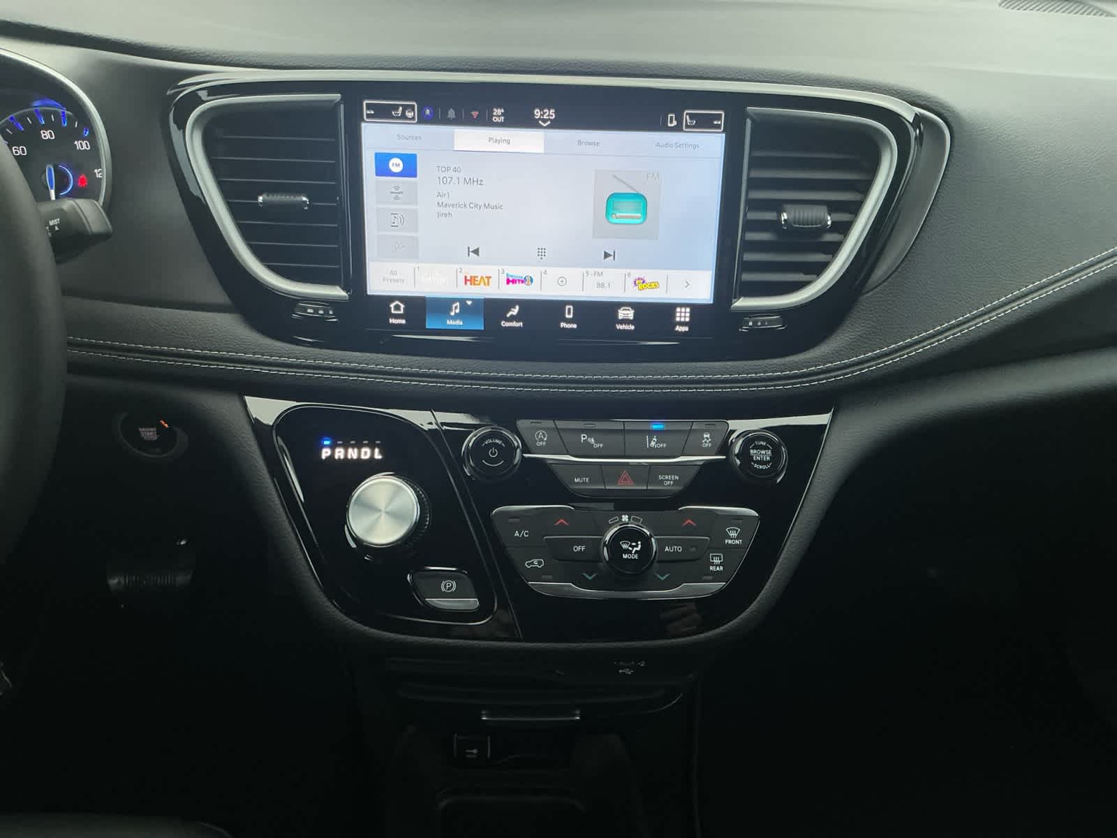 2026 Chrysler Pacifica PACIFICA SELECT