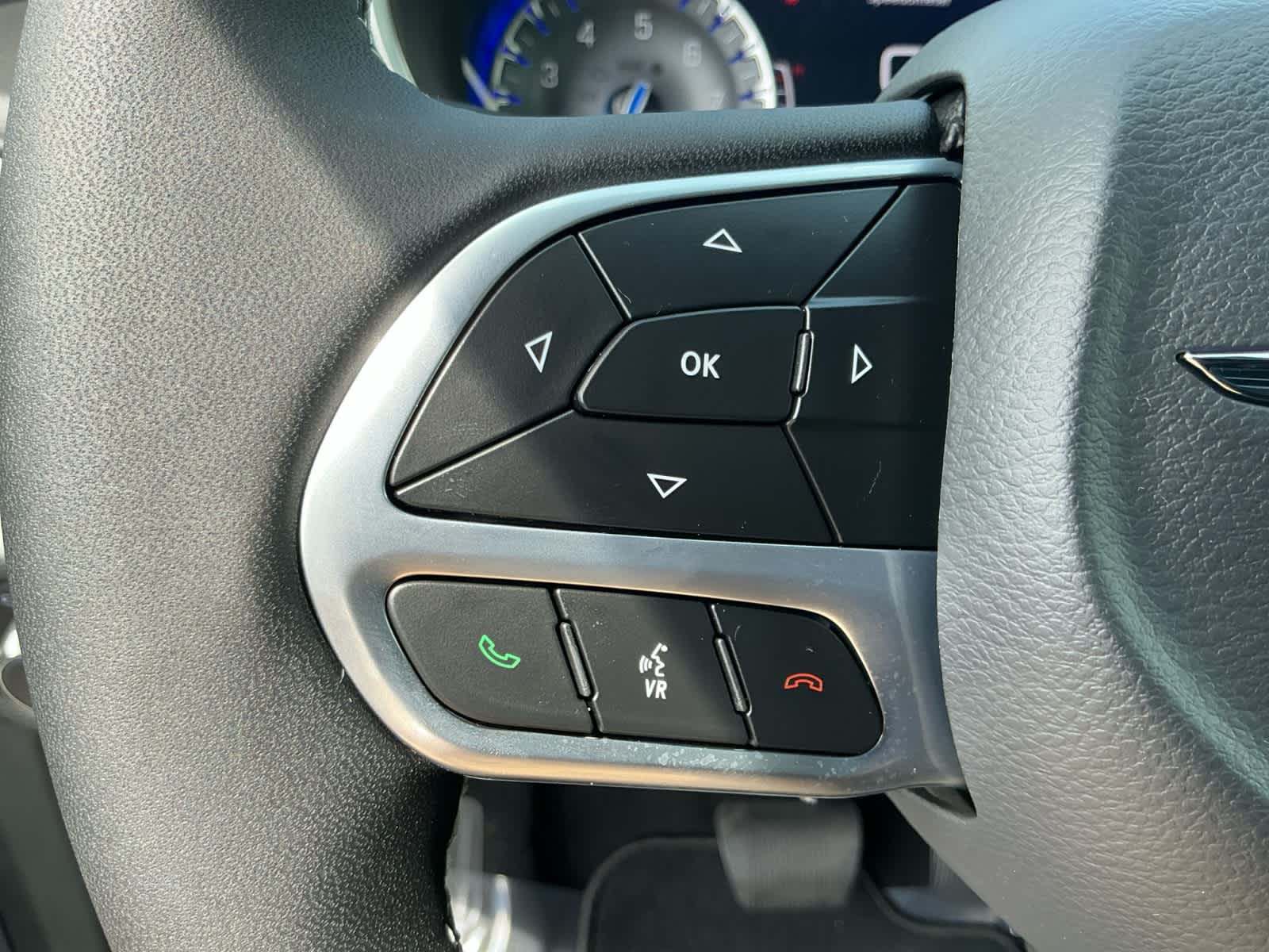 2025 Chrysler Voyager VOYAGER LX