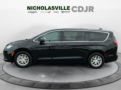 2025 Chrysler Voyager VOYAGER LX