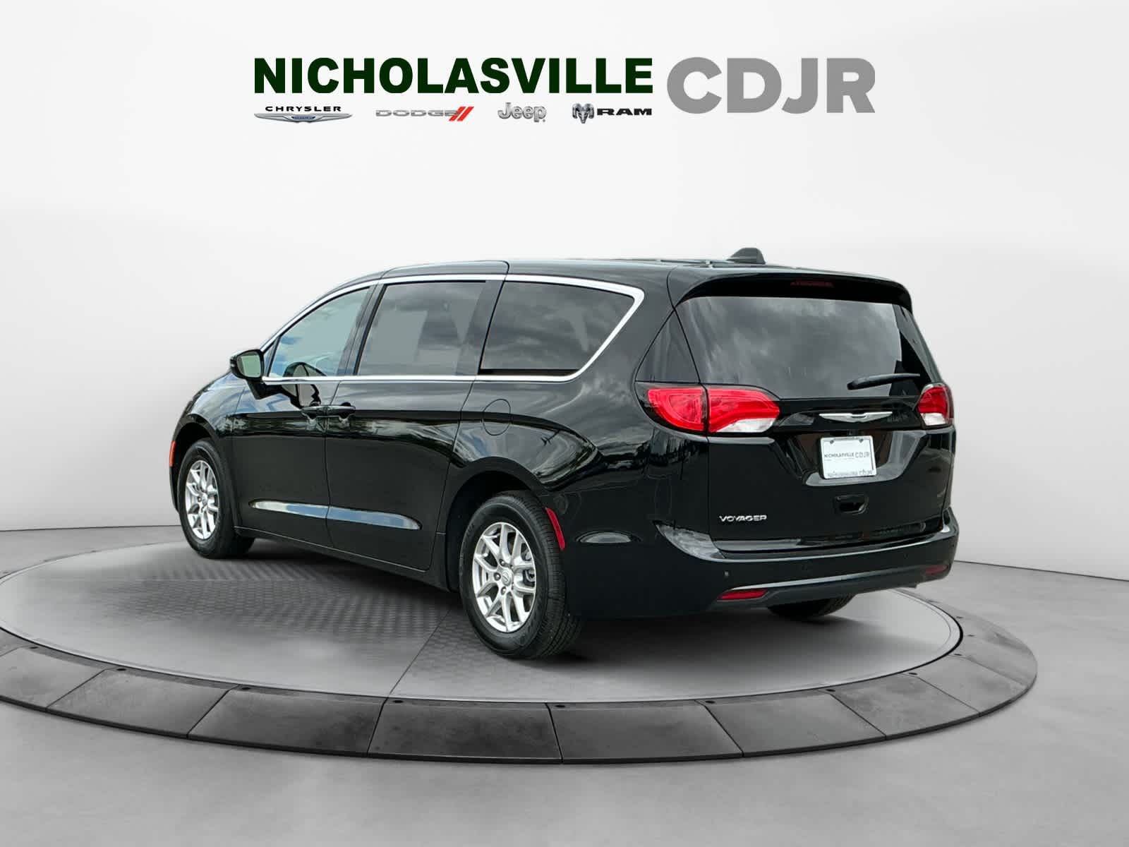 2025 Chrysler Voyager VOYAGER LX