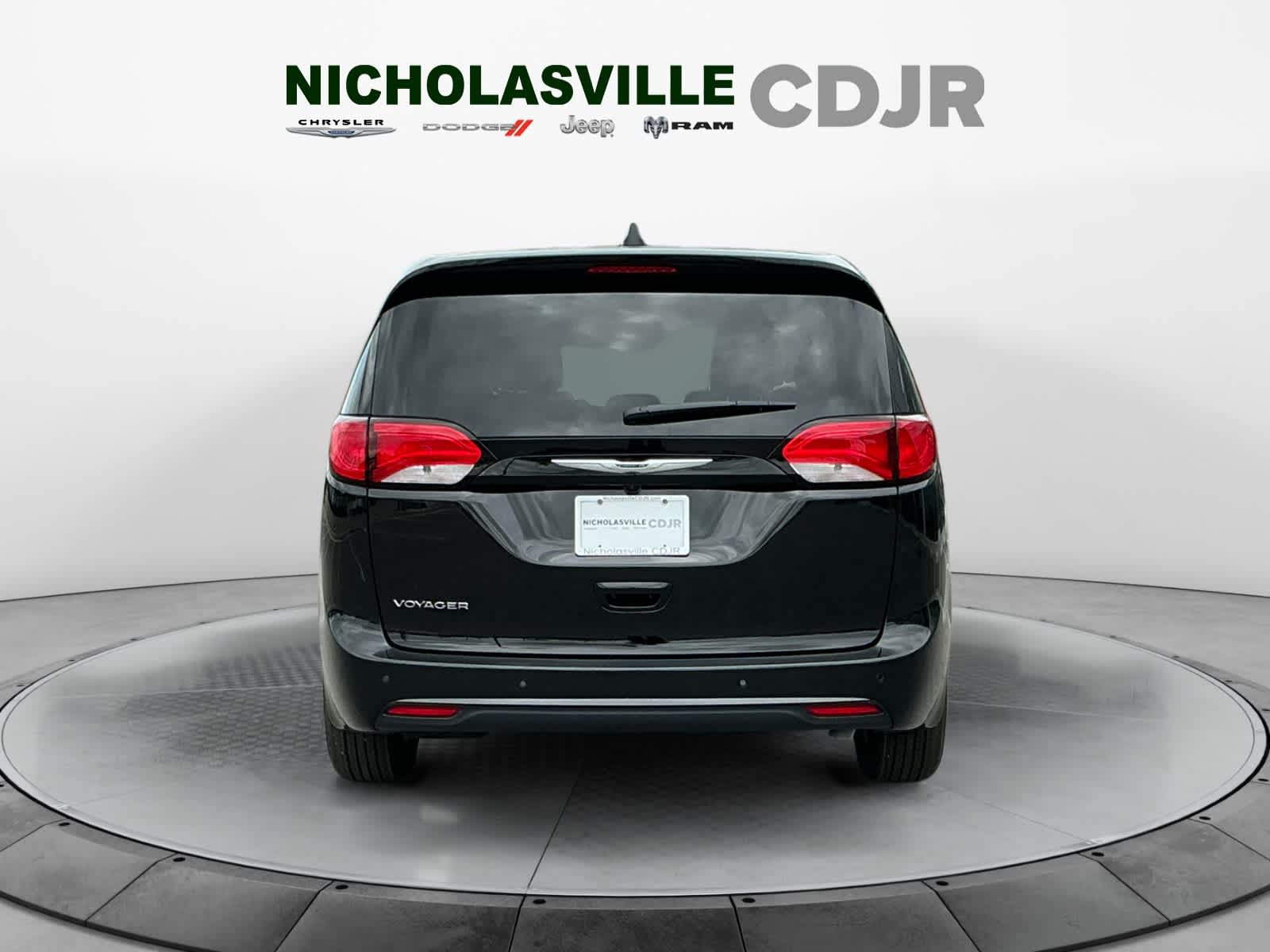 2025 Chrysler Voyager VOYAGER LX