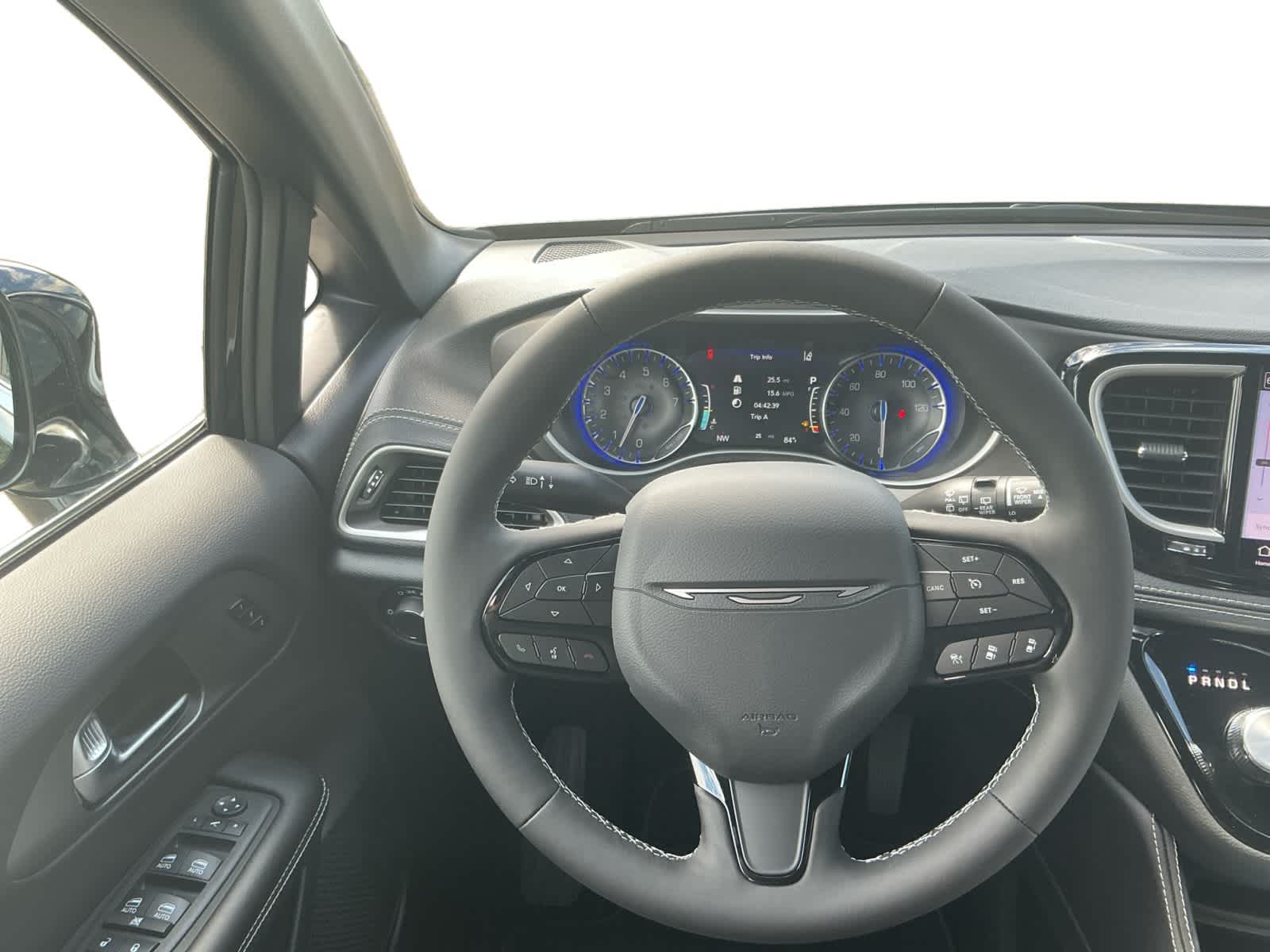2027 Chrysler Pacifica PACIFICA LIMITED