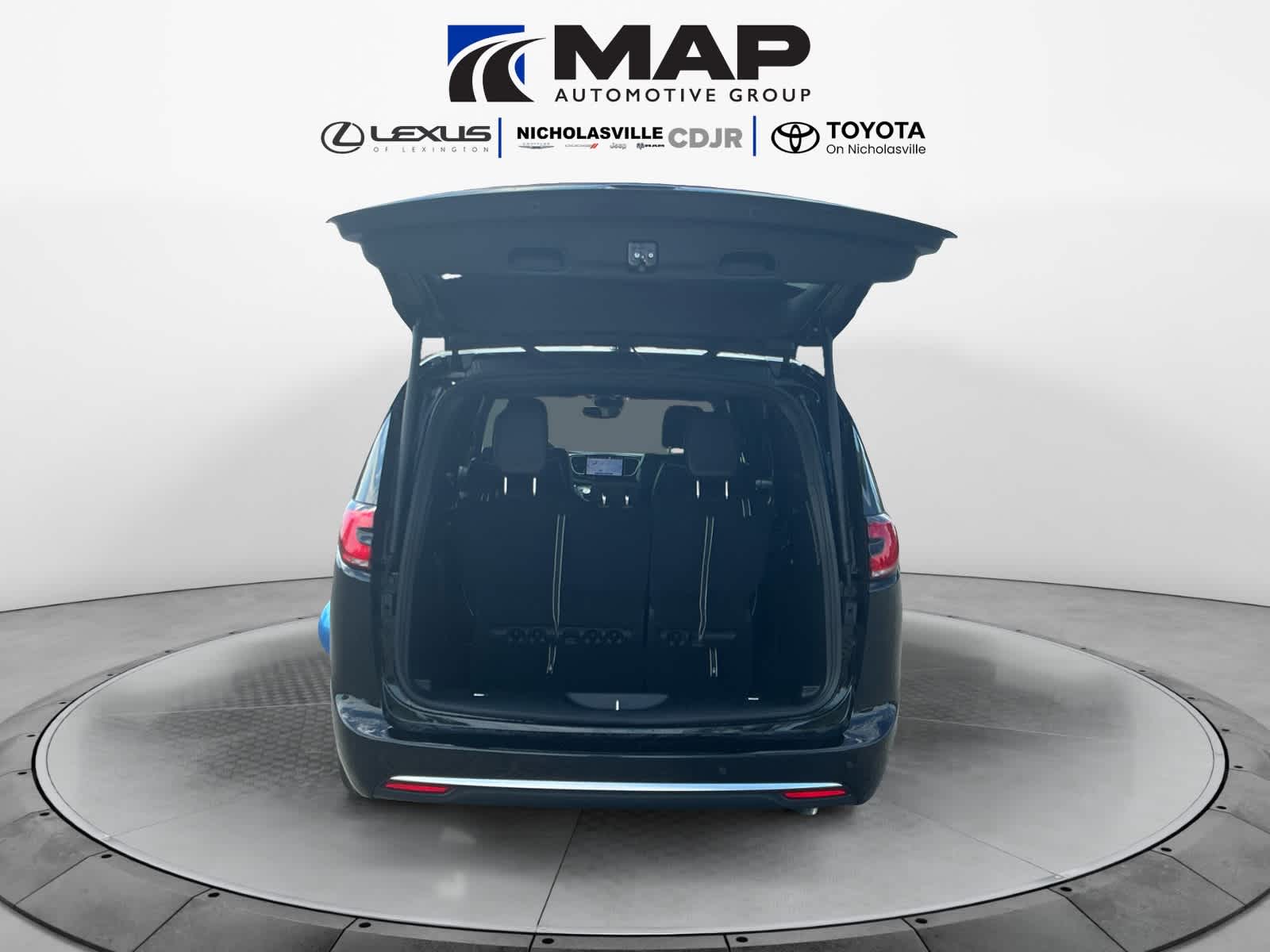 2027 Chrysler Pacifica PACIFICA LIMITED