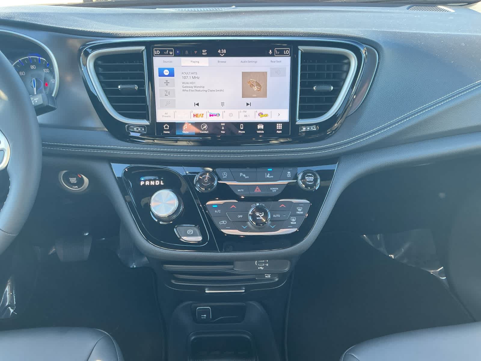 2026 Chrysler Pacifica PACIFICA SELECT AWD