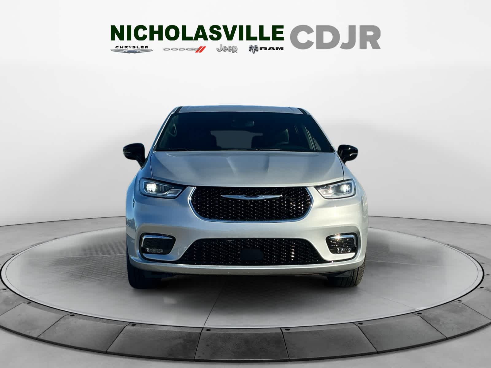 2026 Chrysler Pacifica PACIFICA SELECT AWD