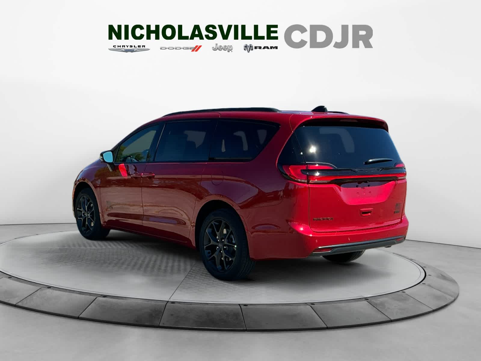 2027 Chrysler Pacifica PACIFICA SELECT AWD