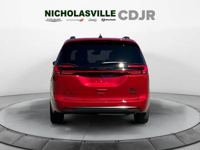 2027 Chrysler Pacifica PACIFICA SELECT AWD